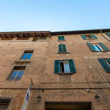 Center Via Del Borgo 1 * בולוניה
