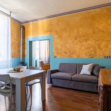 Center Via Del Borgo 1 דירה בולוניה